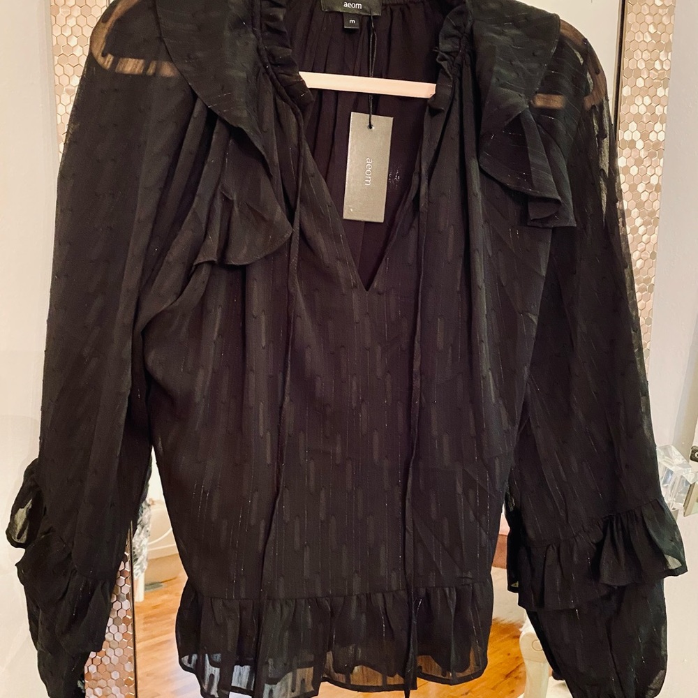 NWT Aeom black ruffled blouse